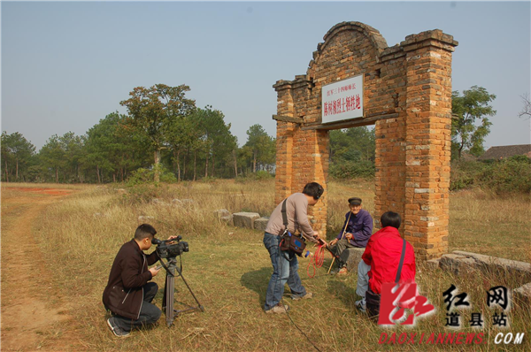 道县蚣坝镇石马神村麒麟庙遗址 周镜忠摄.png