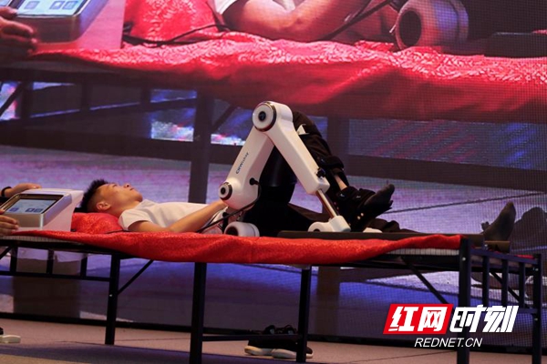 新型康复机器人在长沙面世 湖南医械产业添科创“新活力”
