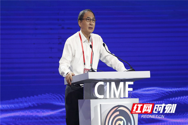 郑永年.jpg