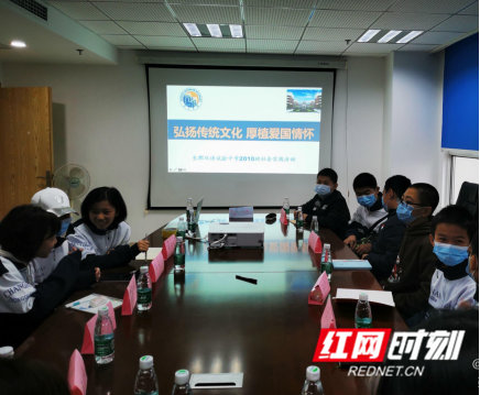 长郡双语2010班国庆实践活动精彩纷呈)(1)(2)774.png 长郡双语2010班国庆实践活动精彩纷呈)(1)(2)774.png