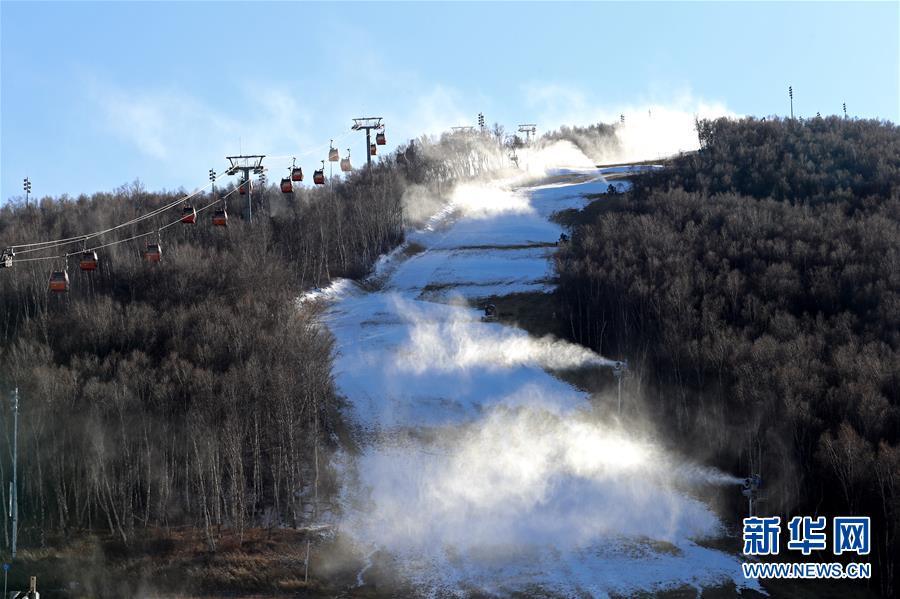 #（社会）（5）河北崇礼：人工造雪 为滑雪季做准备