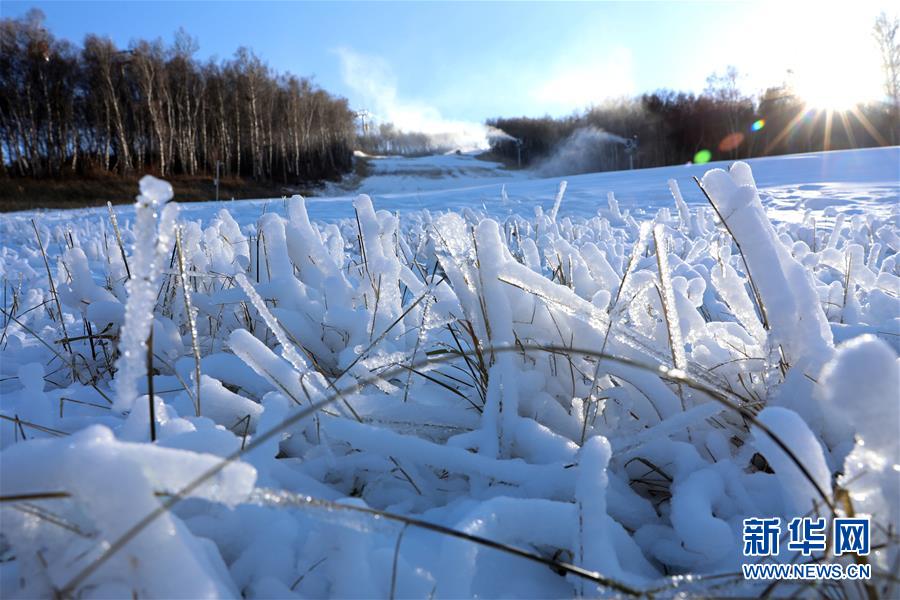 #（社会）（1）河北崇礼：人工造雪 为滑雪季做准备