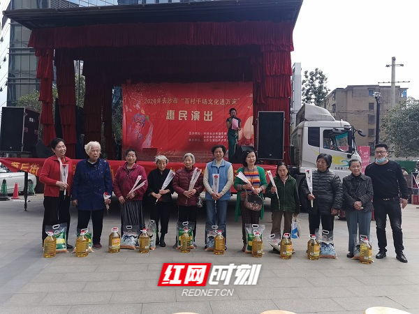 c2db6331bc4040d29a81d7941f1f1200.jpg c2db6331bc4040d29a81d7941f1f1200.jpg