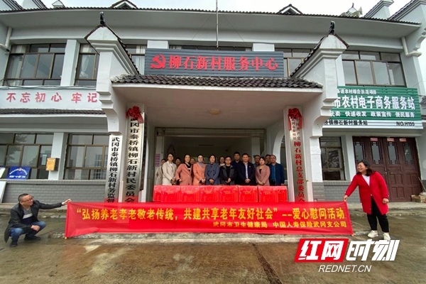 f5575e0c92ef4e7db618cb5bccbaca53.jpg