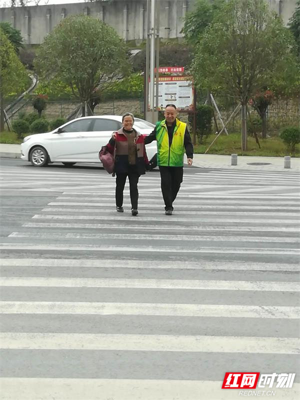 微信图片_20181025110545_副本.jpg