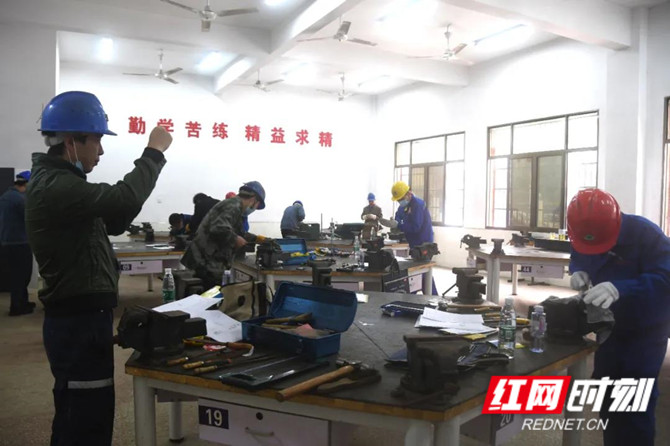 微信图片_20201030081446_副本.jpg