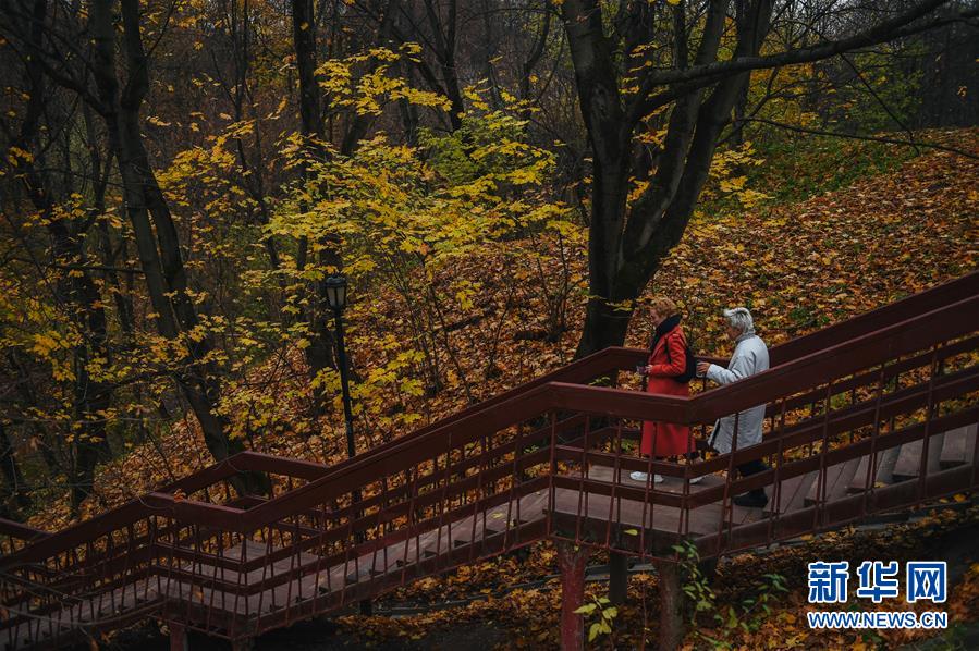 (国际)(7)科罗缅斯克庄园秋色