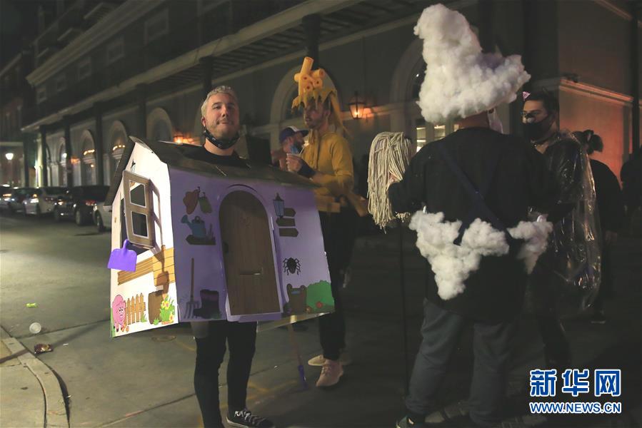 (国际)(2)美国多地庆祝万圣夜
