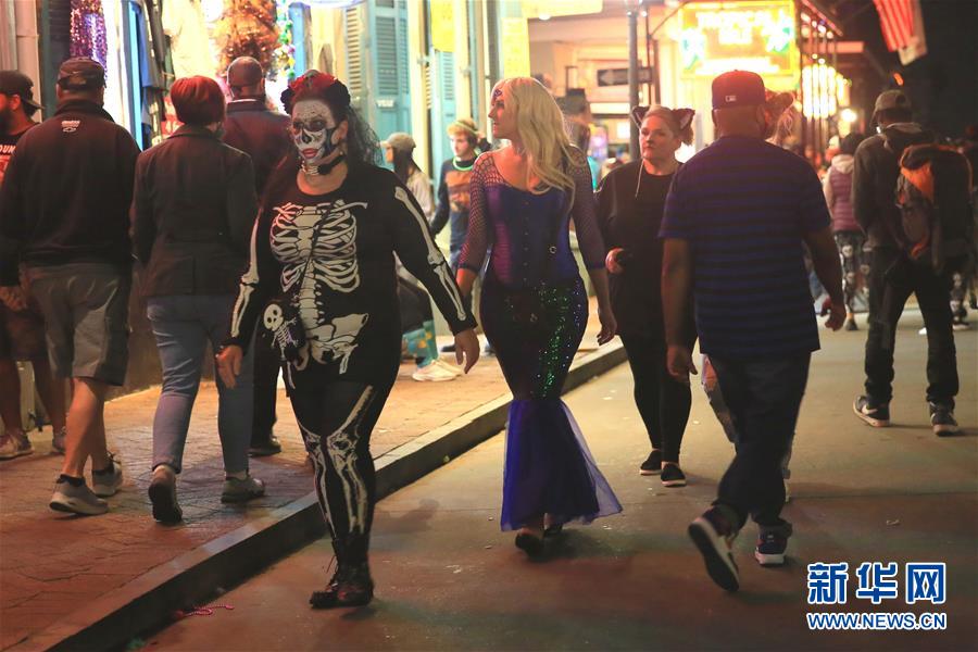 (国际)(3)美国多地庆祝万圣夜