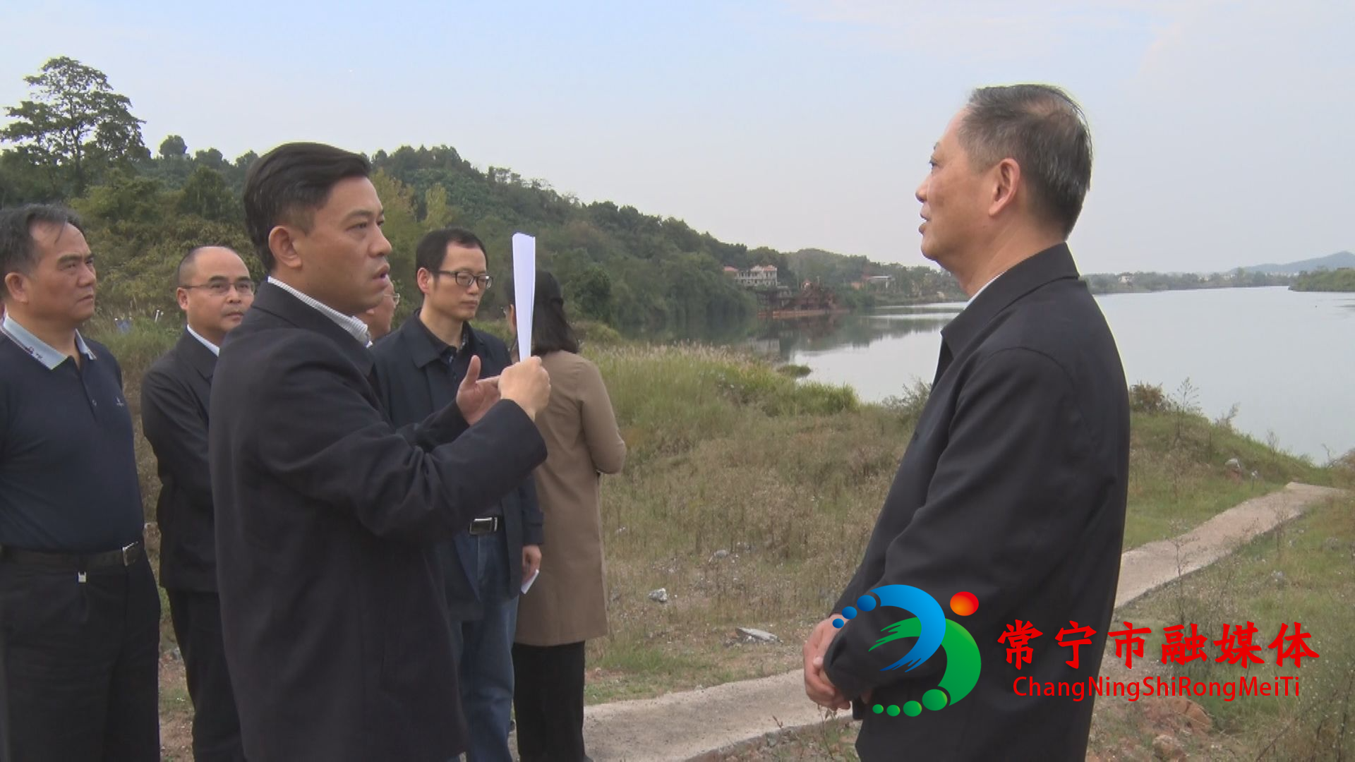 河道采砂1.jpg