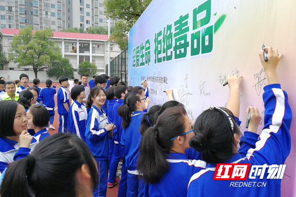 图片2.jpg 图片2.jpg
