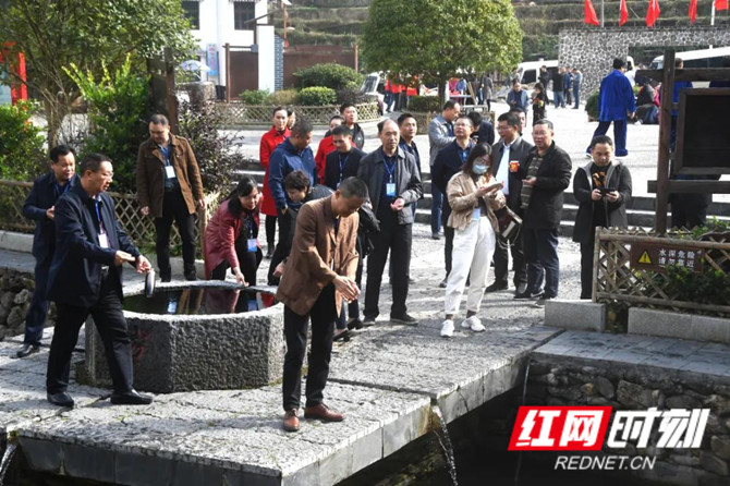微信图片_20201109084130_副本.jpg