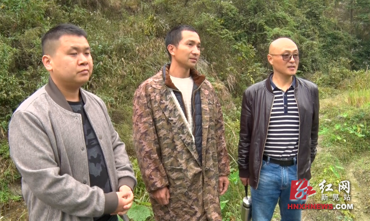 决战决胜脱贫攻坚：扶贫小额信贷“贷”来小康幸福生活1.png