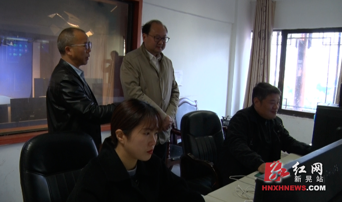 梁永泉:做足“新闻+”文章 打造贴心接地气的县域媒体.png 梁永泉:做足“新闻+”文章 打造贴心接地气的县域媒体.png