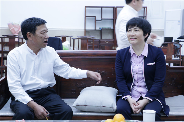 书记1.jpg