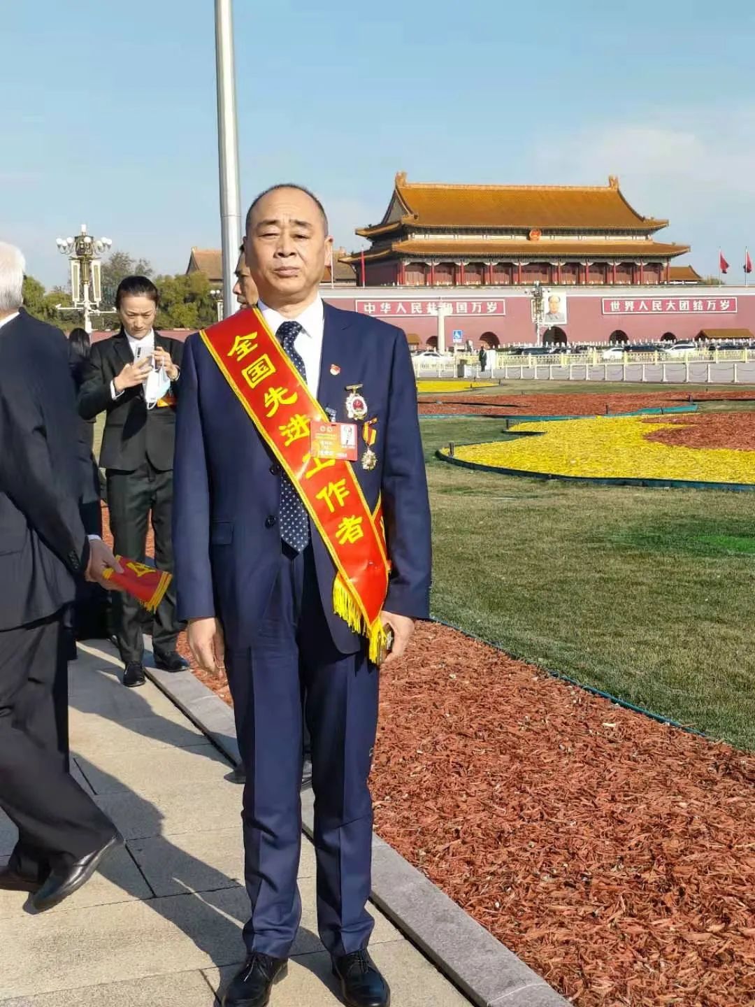 黄绍华(回族) 湖南省常德市第一人民医院重症医学科主任,主任医师