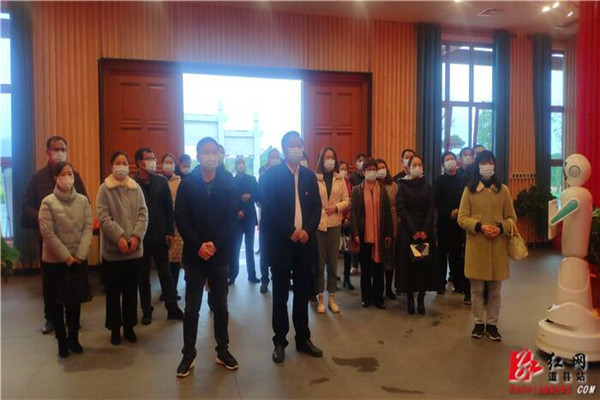 道县组织党外领导干部开展红色教育活动
