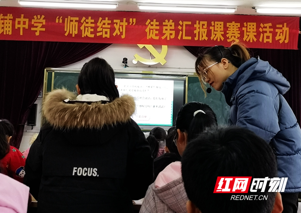 红5.jpg