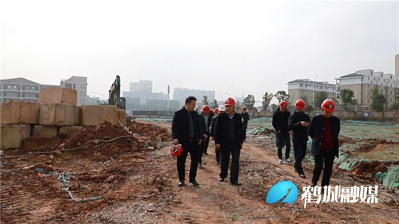 省教育厅来鹤城区调研指导芙蓉学校建设（半成品）.mp4_20201130_163534.526.jpg