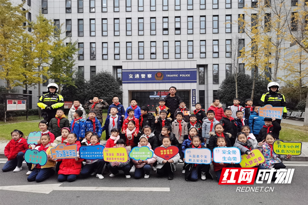 微信图片_20201202124347_副本.jpg