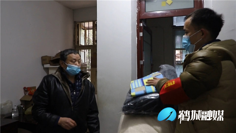 毛克文 华峰社区基层党组织.mp4_20201216_150633.331.jpg