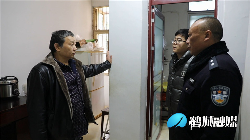 华峰社区：党建引领 小社区撬动大服务.mp4_20201218_153447.306.jpg