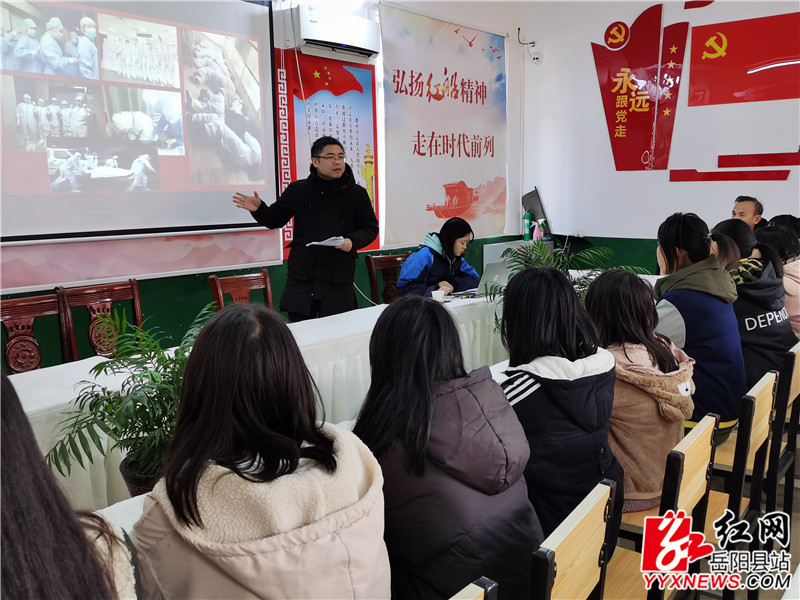 老师讲述抗疫故事.jpg
