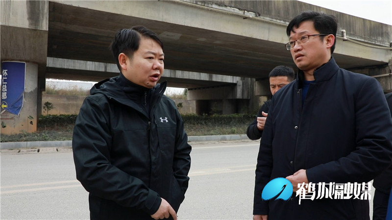 梁志平调研指导环境整治工作（半成品）.mp4_20201221_170530.521.jpg