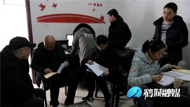 鹤城区：做实做细困难群众临时救助工作（半成品）.mp4_20201223_154108.159.jpg