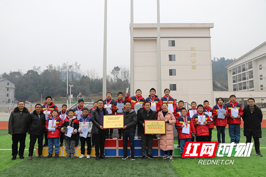 89c53baa73f57f30060f8700f4256ae_副本.jpg