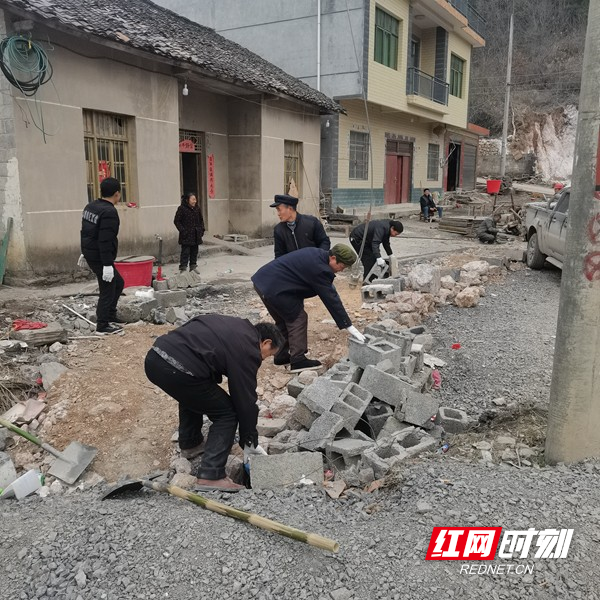 清除街道建筑材料.jpg 清除街道建筑材料.jpg