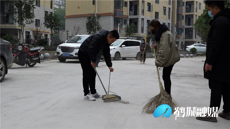 盈口乡：环境卫生集中整治.mp4_20201224_170453.473.jpg