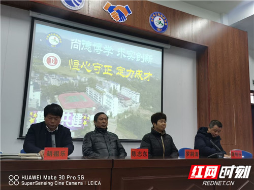 4e38654d8e319aca6aeb521718d43b0.jpg 4e38654d8e319aca6aeb521718d43b0.jpg