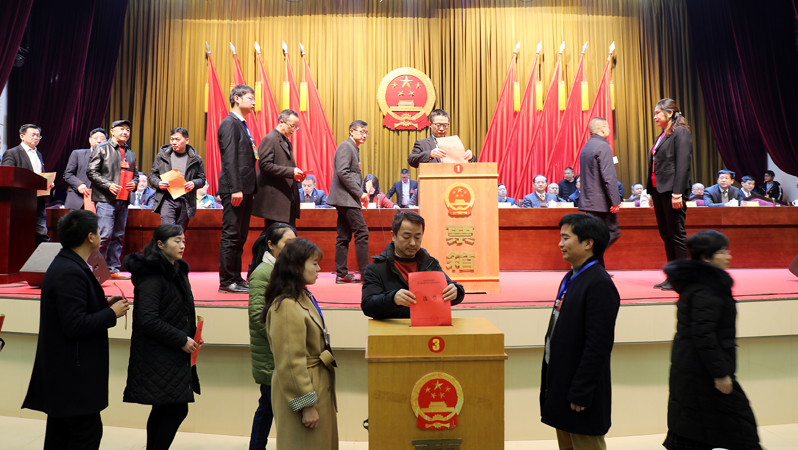 投票(上稿版).jpg 投票(上稿版).jpg