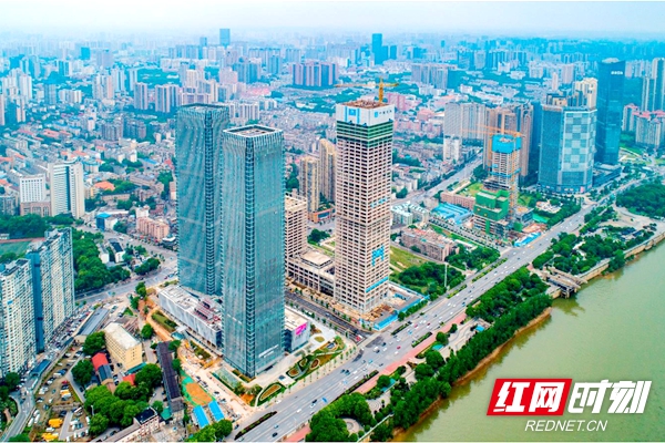 图片39.jpg 图片39.jpg