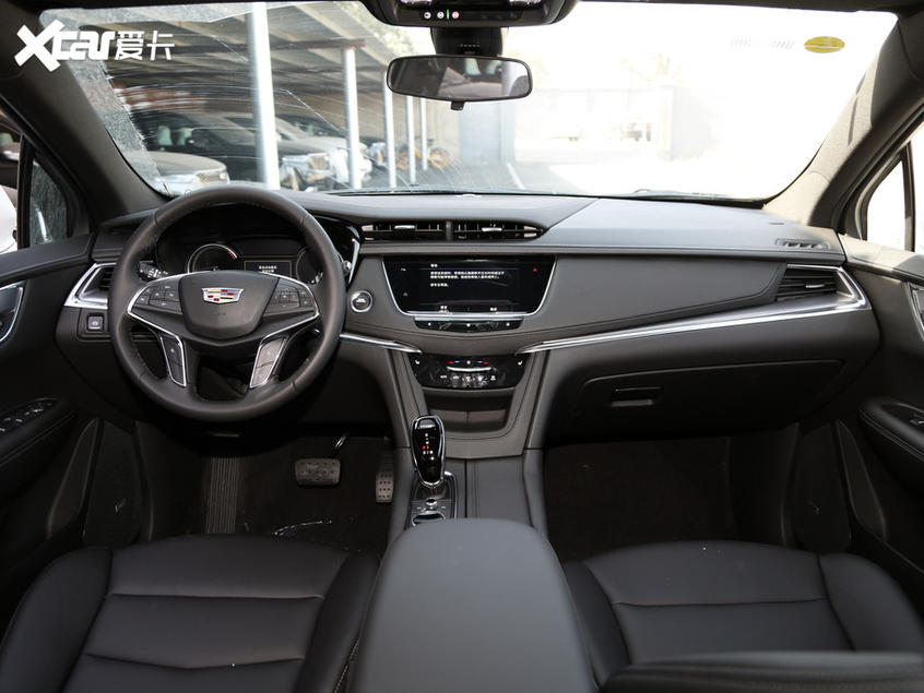 XT5