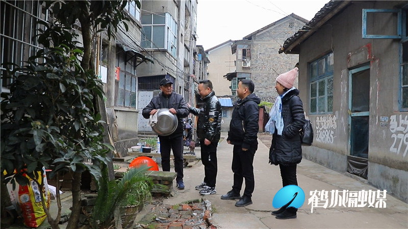 城南街道 怀化市原肉联厂无物管小区整治有序推进.mp4_20201231_173936.066.jpg