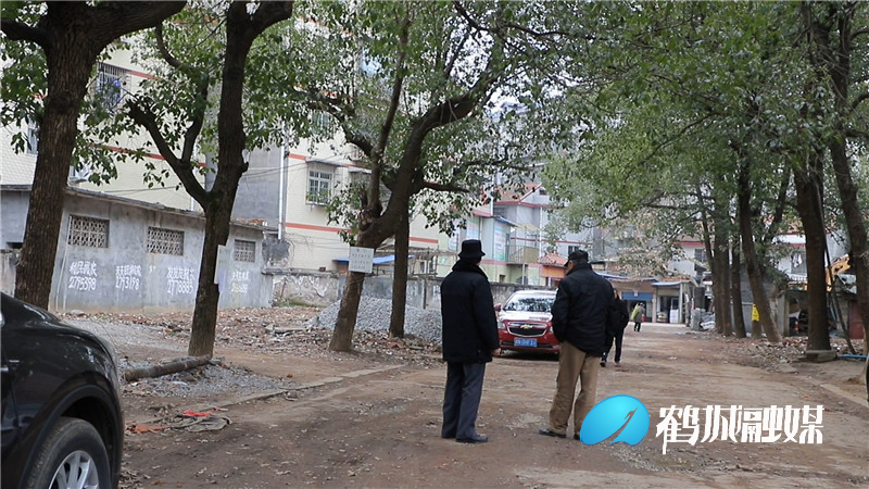 城南街道 怀化市原肉联厂无物管小区整治有序推进.mp4_20201231_174016.891.jpg