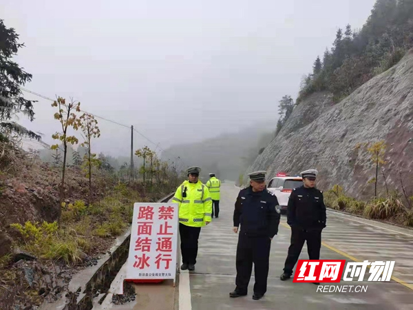 公路.jpg 公路.jpg