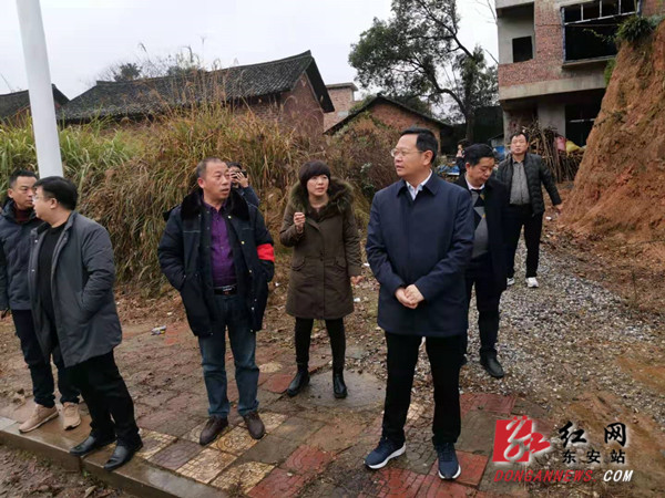 龙_副本.jpg 龙_副本.jpg