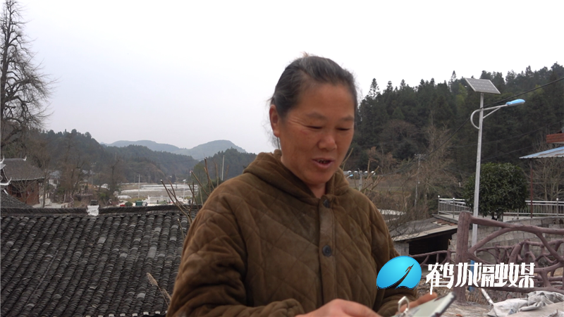 群众赞美:农村人居环境整治成效.mp4_20210201_170137.419.png 群众赞美:农村人居环境整治成效.mp4_20210201_170137.419.png
