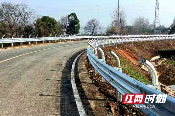 1dbb45e379084451b64e8fe94f5b12c7.marked.jpg