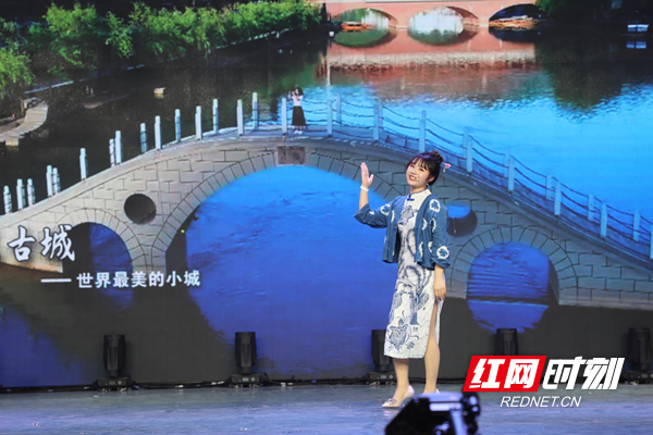 图片30.jpg 图片30.jpg