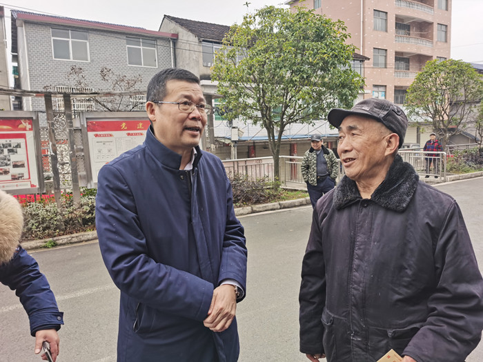 沈.jpg