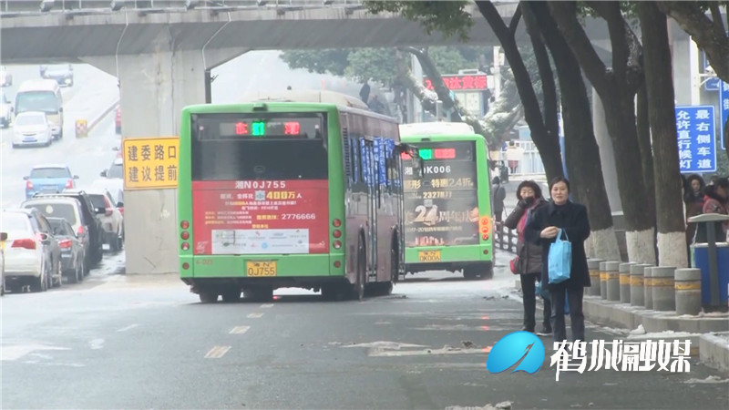 外省籍务工人员公交车（半成品）.mp4_20210209_175503.322.jpg