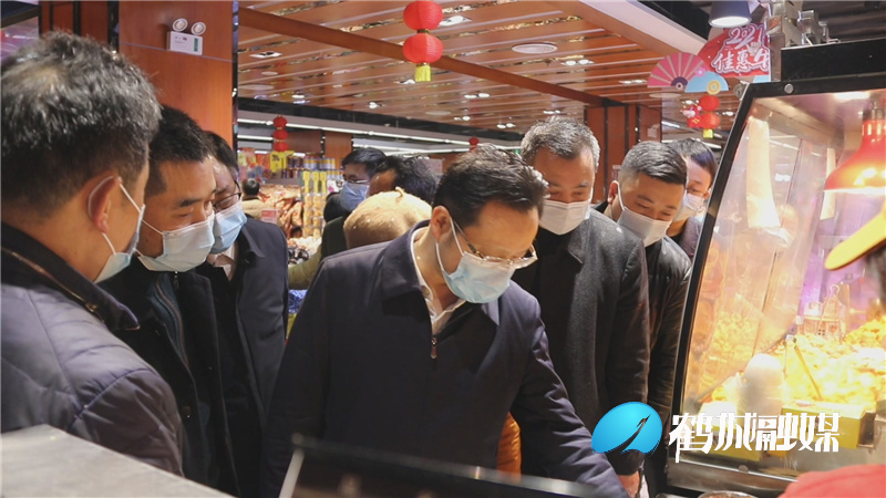 向秀亮检查指导安全生产、春运、市场保供工作.mp4_20210210_160117.630.jpg