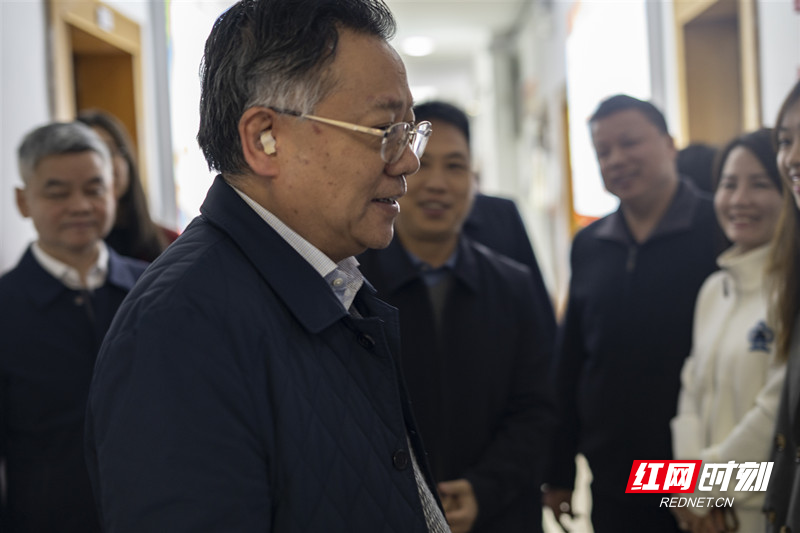 2月18日,新年工作第一天,郴州市委书记易鹏飞来到郴州市委网信办,红网