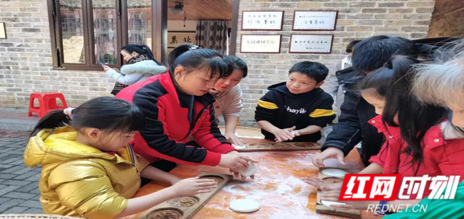 微信图片_20210219090554_副本.jpg