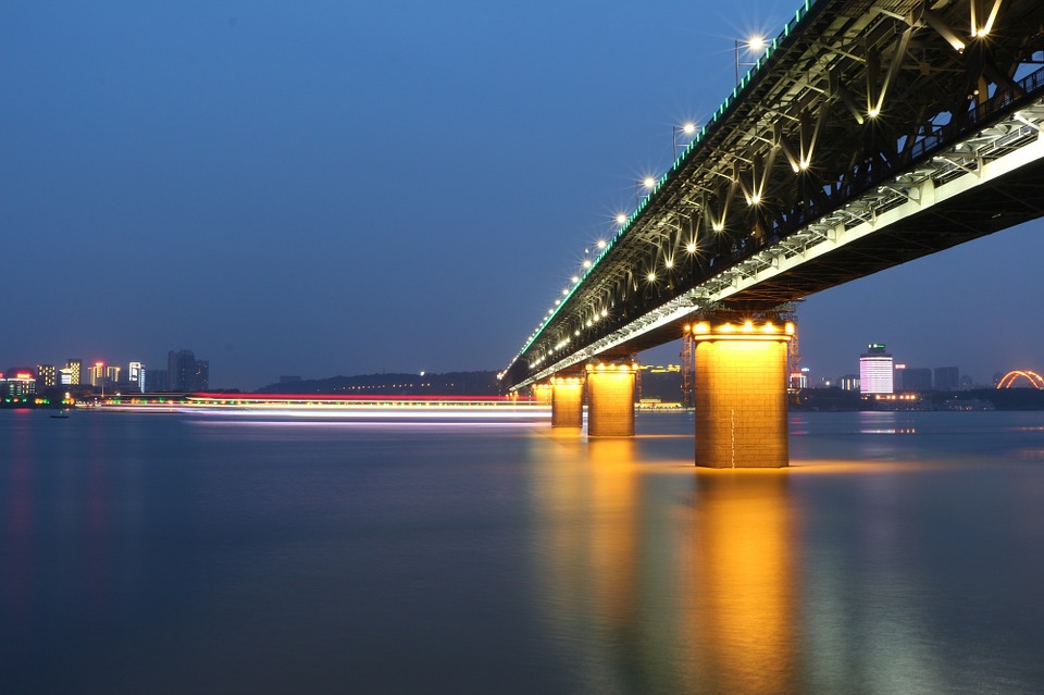 wuhan-658845_960_720.jpg