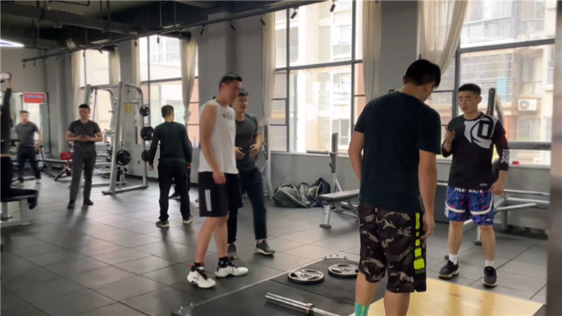 健身要科学.mp4_20210302_183017.525.png